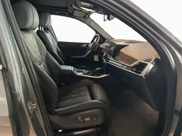BMW X5 xDr50e M Sport DAPro 2-Achs AktivL Pano AHK