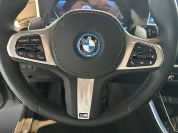 BMW X5 xDr50e M Sport DAPro 2-Achs AktivL Pano AHK