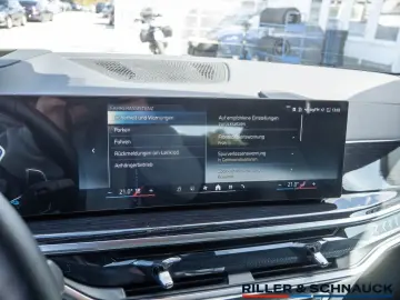 BMW X5 xDrive 50e M-Sport AHK H K AKTIVLENK HUD NAVI