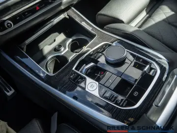BMW X5 xDrive 50e M-Sport AHK H K AKTIVLENK HUD NAVI