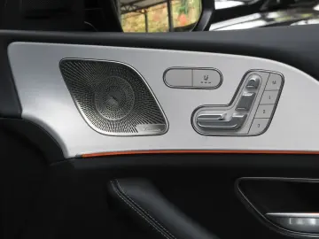 MERCEDES-BENZ GLE 400 e 4M Cp AMG-Sport Pano AHK Bur…