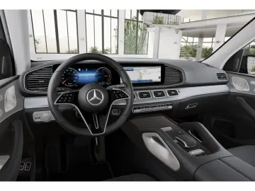 MERCEDES-BENZ GLE 400 e 4M AMG Pano AHK Rollos Night