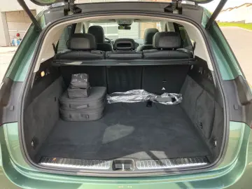 MERCEDES-BENZ GLE 400 e 4M AMG Line Premium  Leder AHK Night