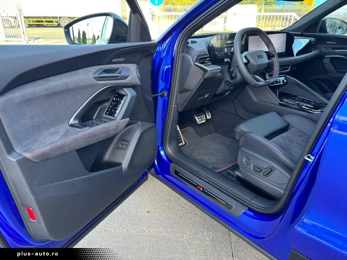 AUDI Q5 55 e-hybrid quattro 367 CP-Auto nou An 2026-Livrare