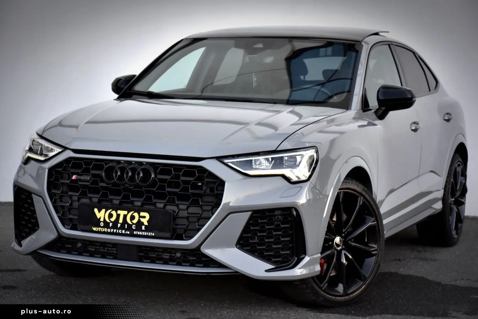 Audi Audi-Rsq3