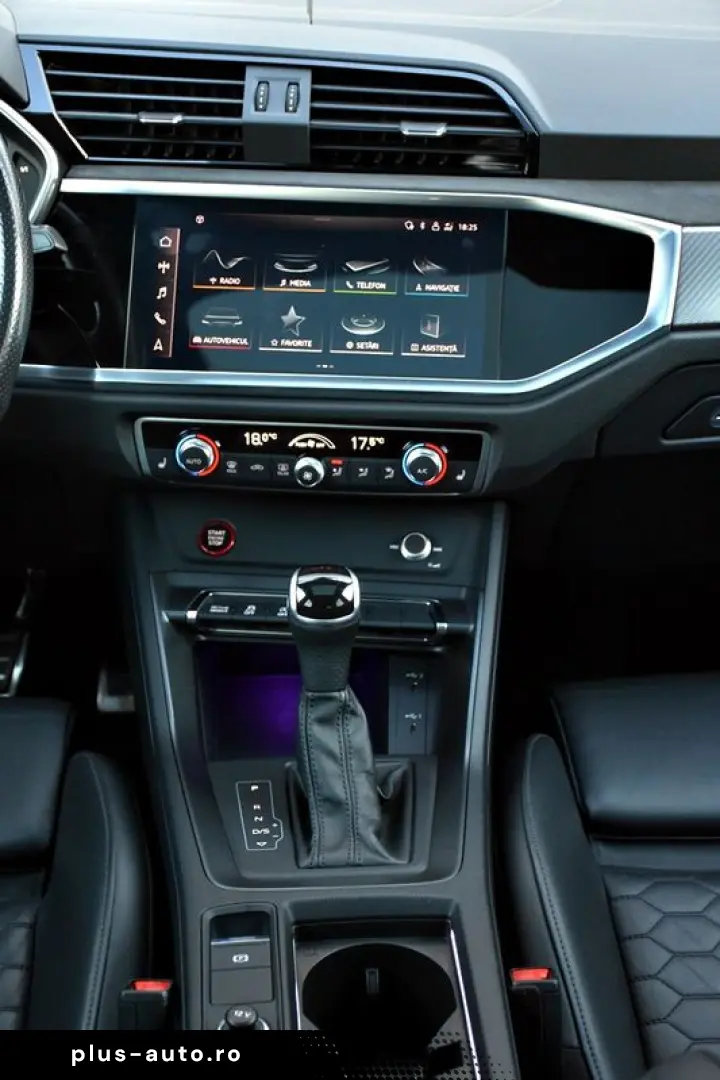 Audi Audi-Rsq3