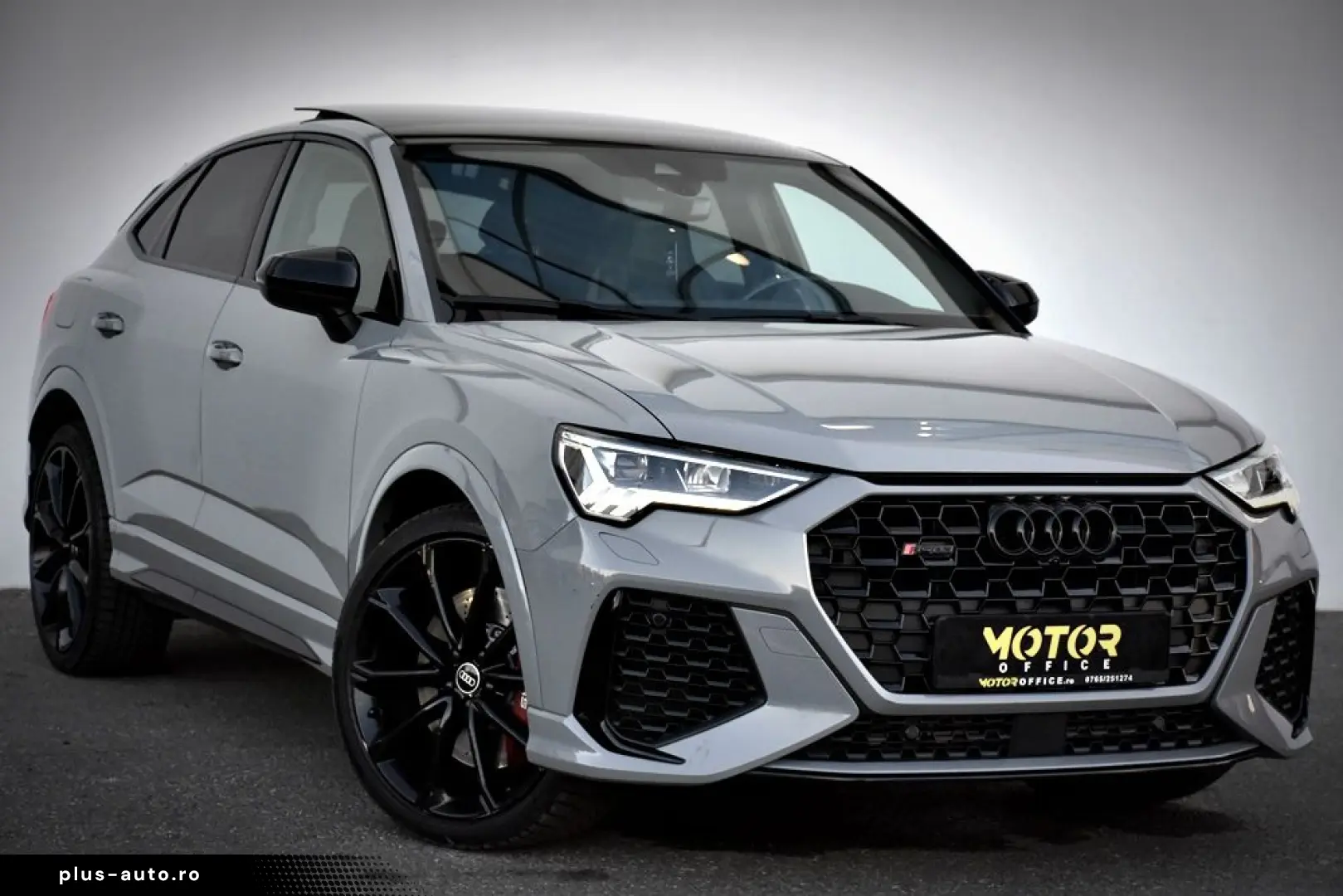 Audi Audi-Rsq3