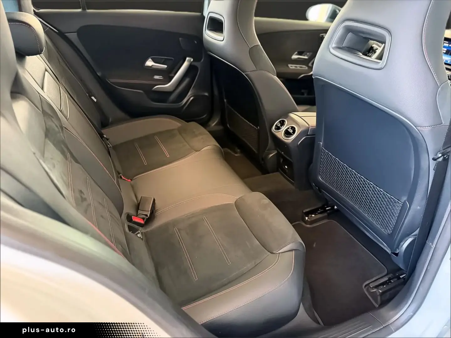 Mercedes-Benz A-180