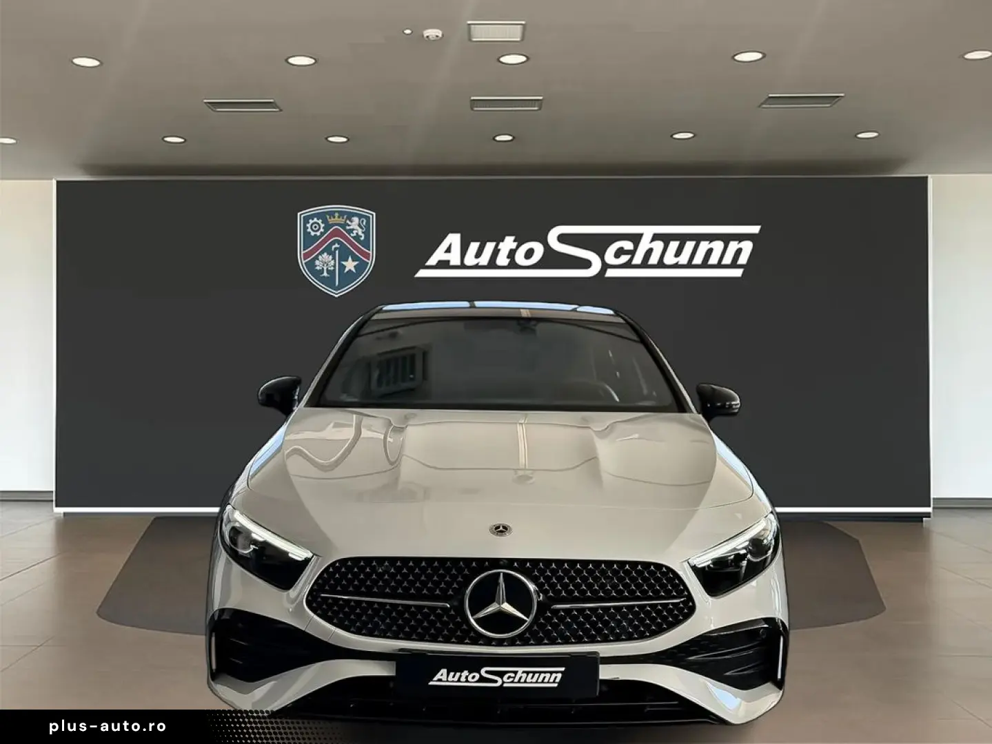 Mercedes-Benz A-180
