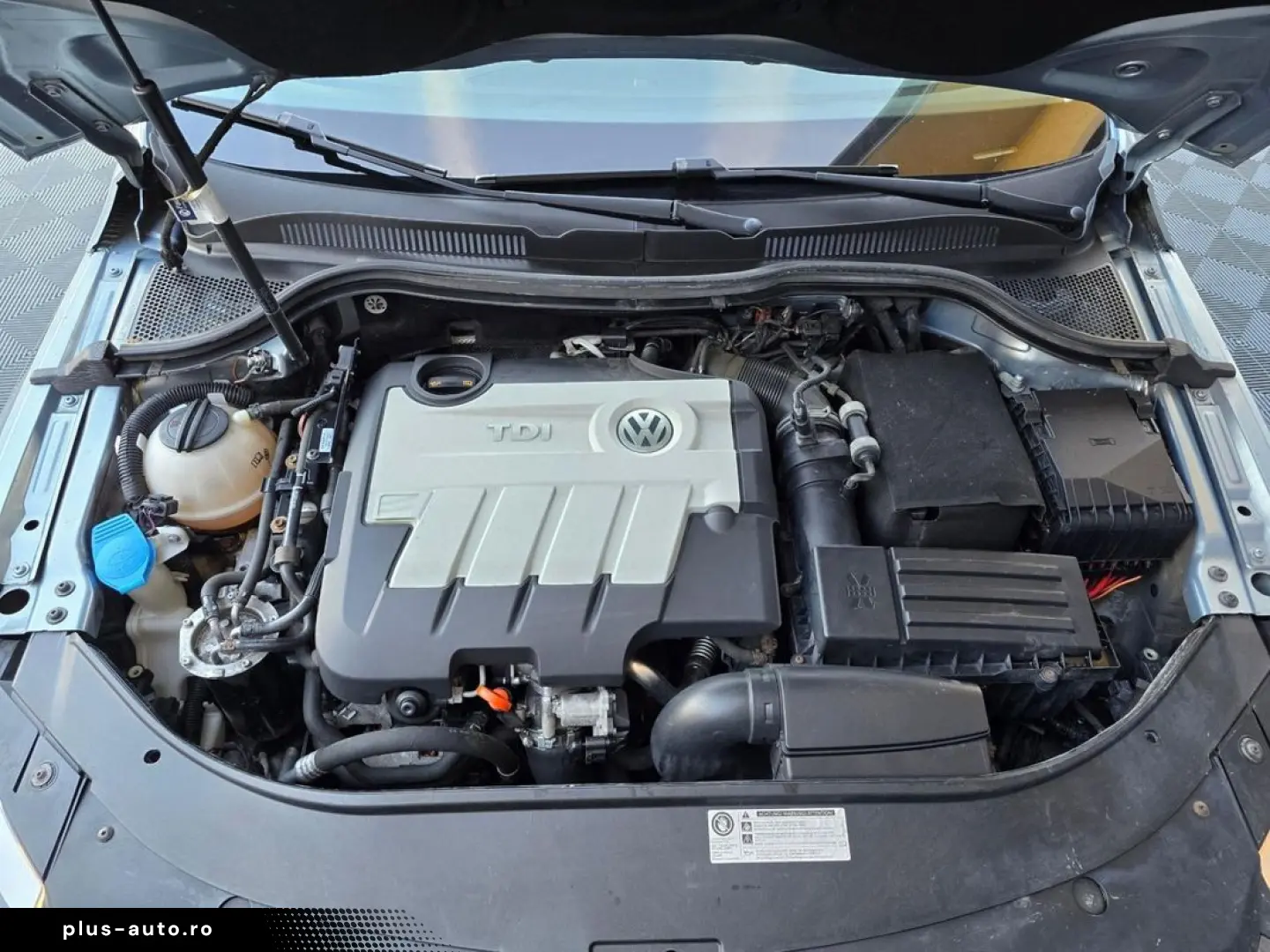 Volkswagen Passat-Cc