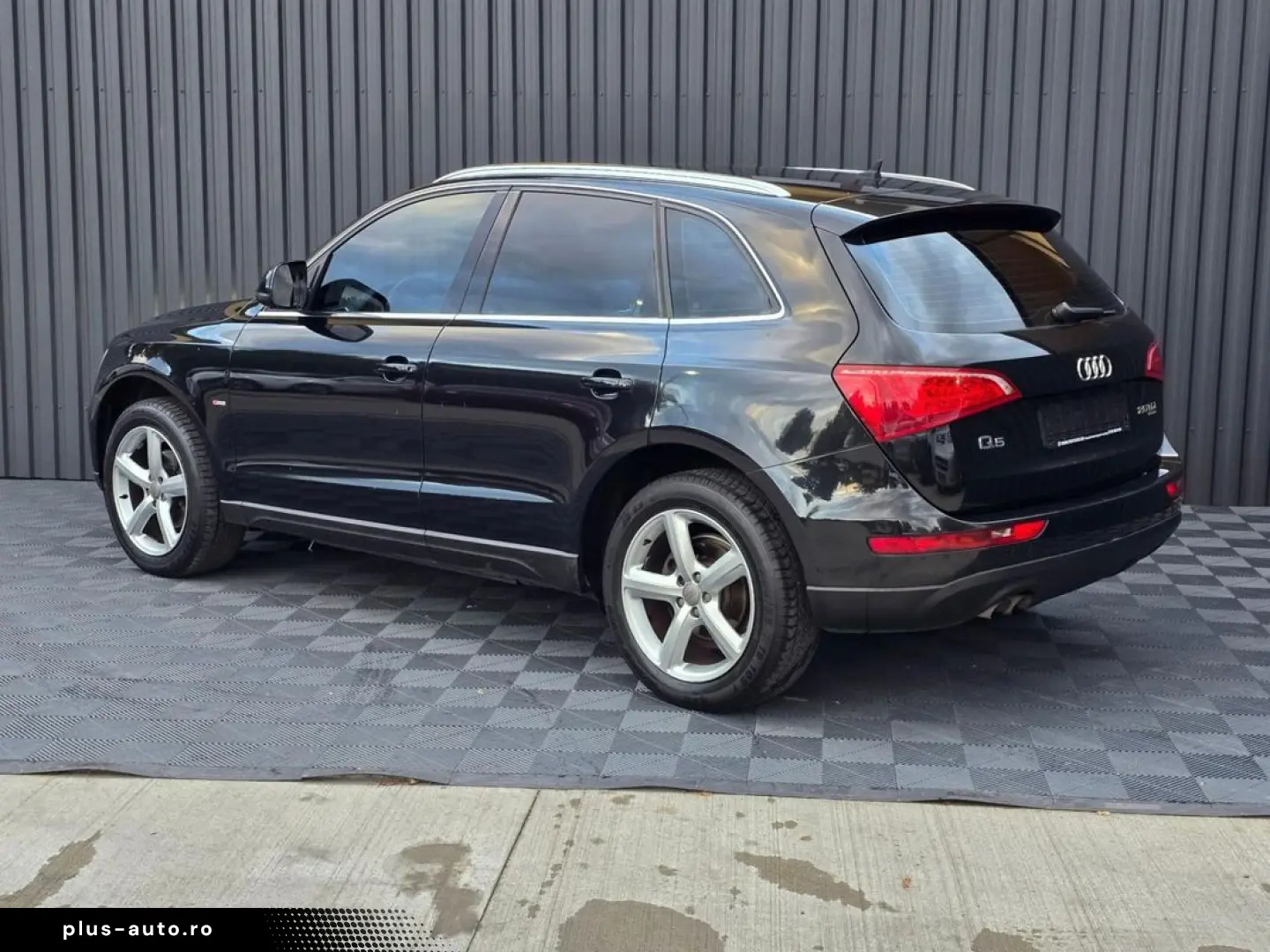AUDI Q5 2.0 TDI QUATTRO AUTOMAT S-LINE    VINDEM IN RATE AVA