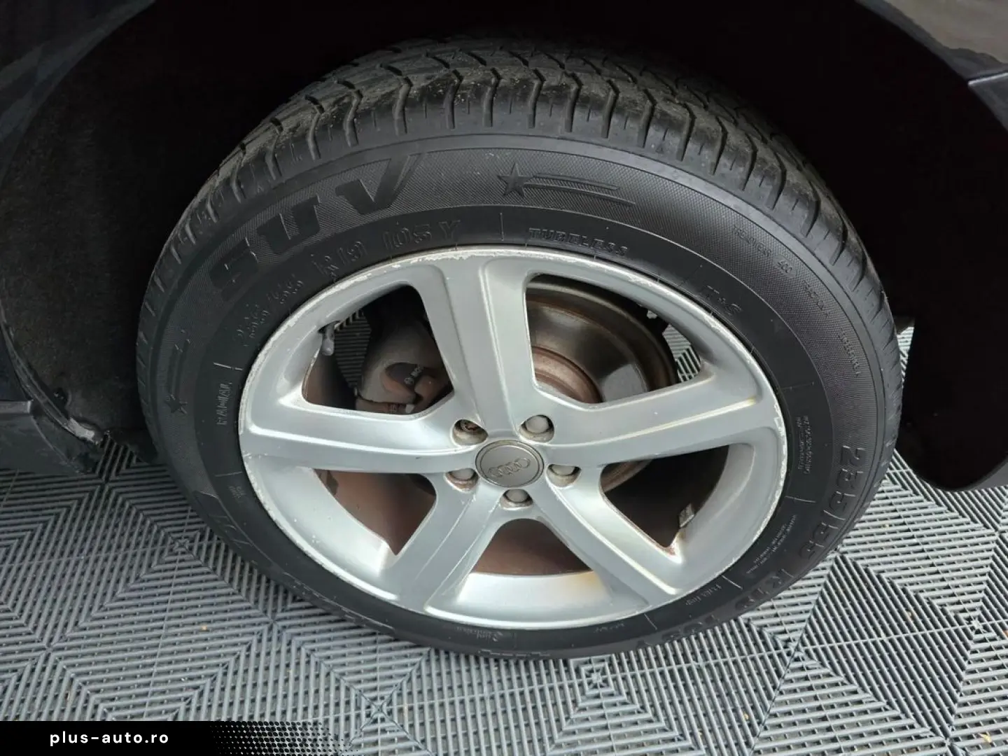 AUDI Q5 2.0 TDI QUATTRO AUTOMAT S-LINE    VINDEM IN RATE AVA