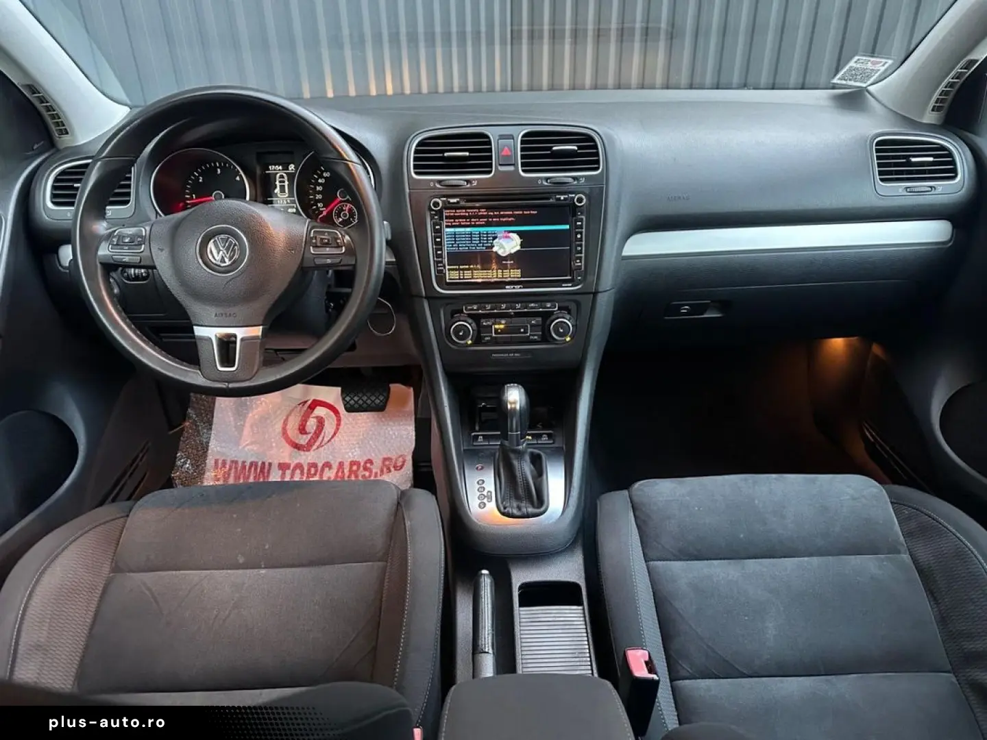 VOLKSWAGEN Golf 2012 — imagine 8