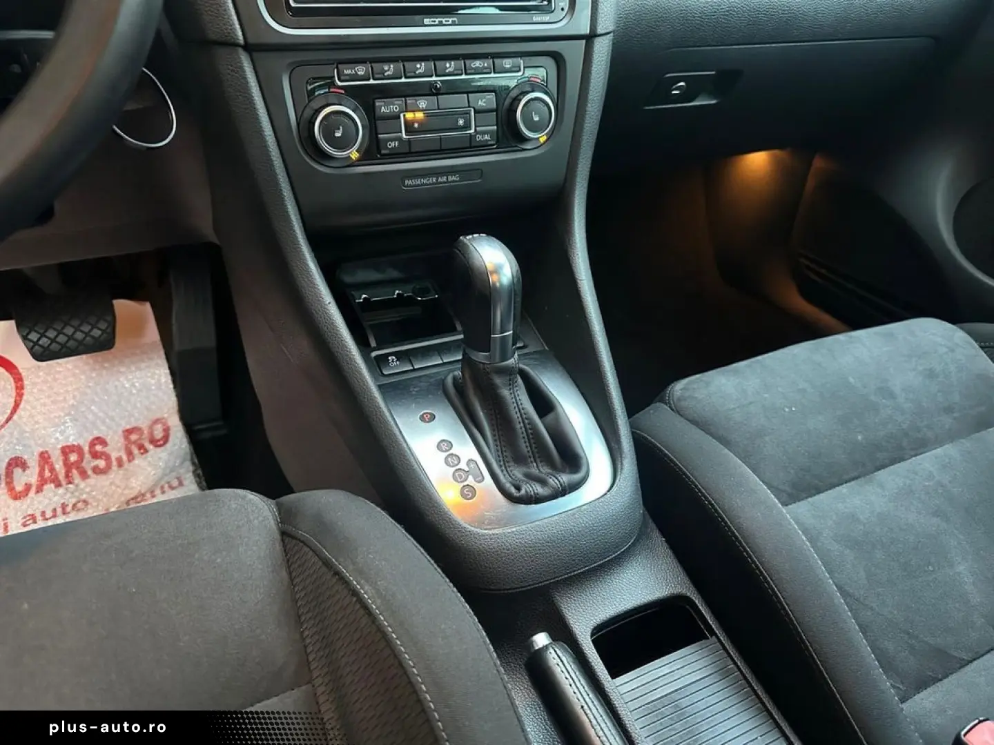 VOLKSWAGEN Golf 2012 — imagine 9