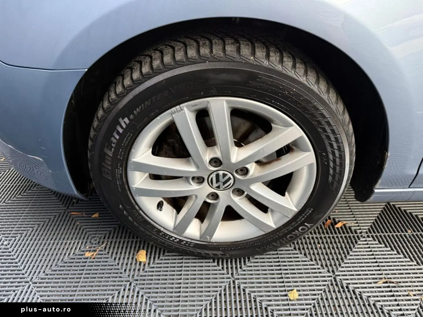 VOLKSWAGEN Golf 2010 — imagine 2