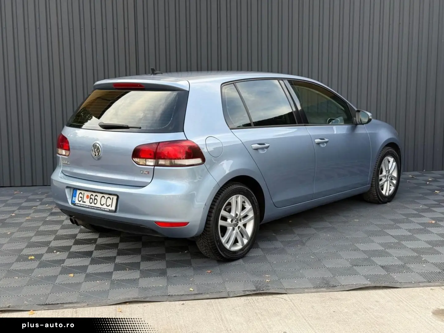 VOLKSWAGEN Golf 2010 — imagine 6