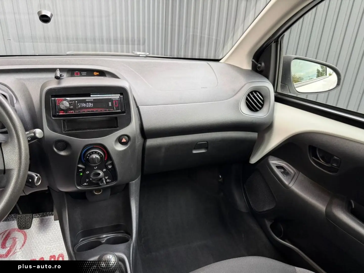TOYOTA AYGO 1.0 BENZINA    VINDEM IN RATE AVANS 0
