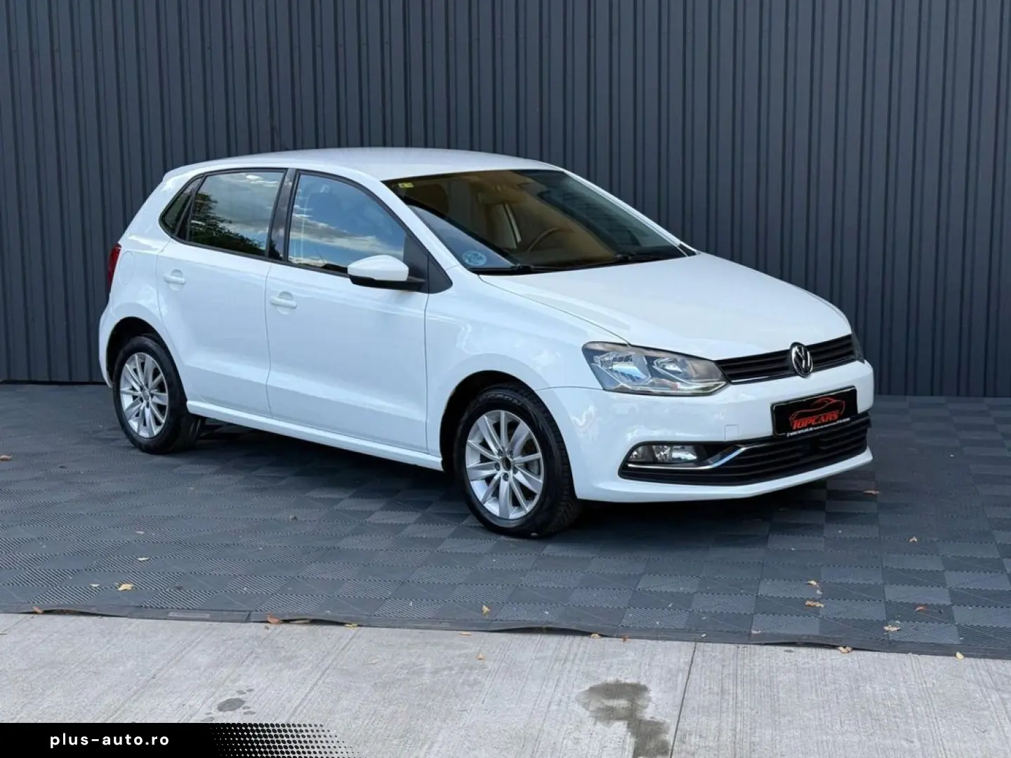 VOLKSWAGEN Polo 2015 — imagine 4