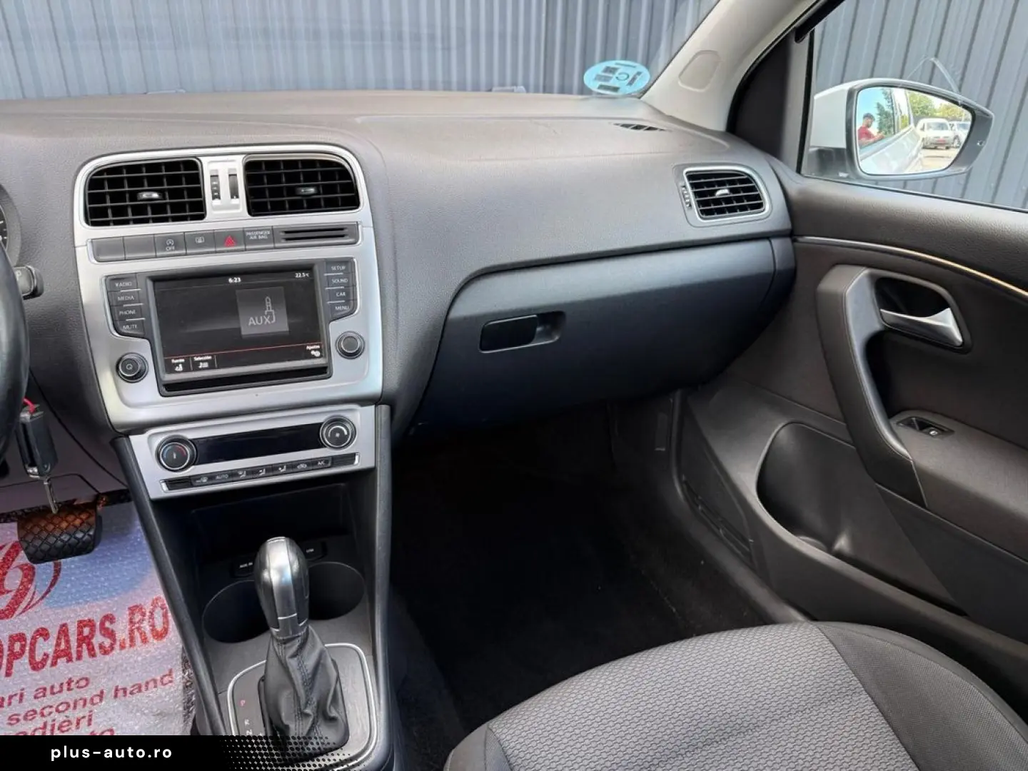VOLKSWAGEN Polo 2015 — imagine 11