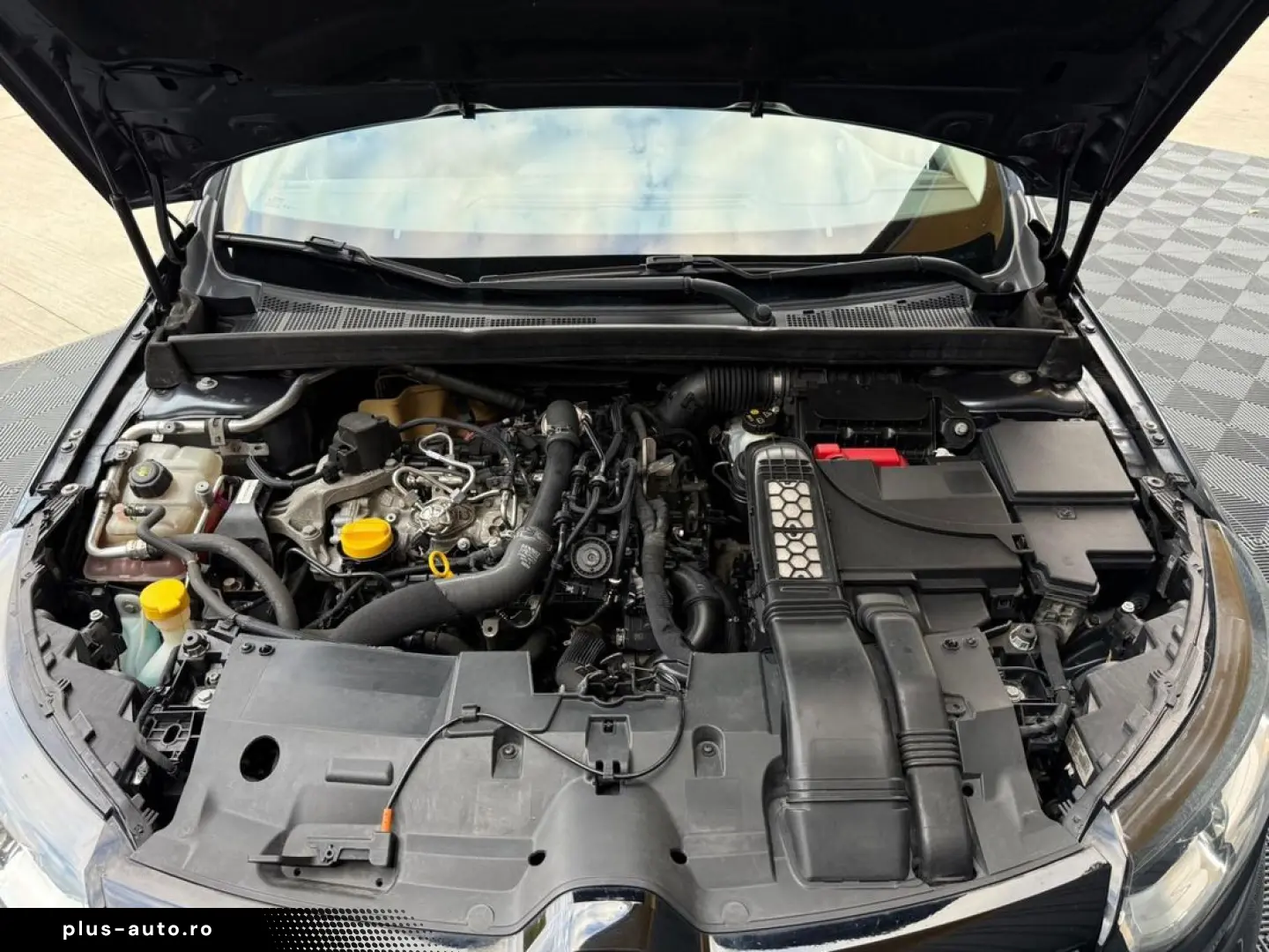 Renault Megane 1.3 TCE Automat 2019    Vindem in rate avans