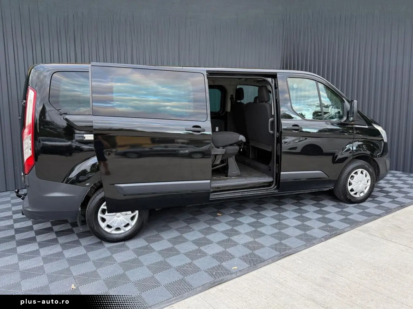 Ford Transit-Custom-