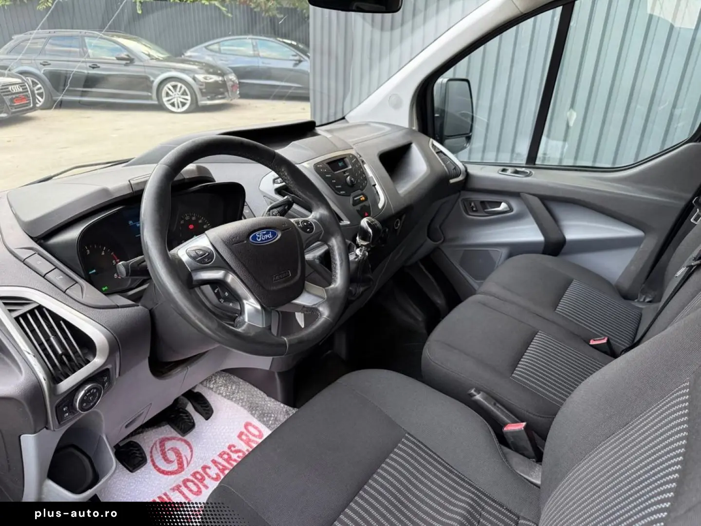 Ford Transit-Custom-