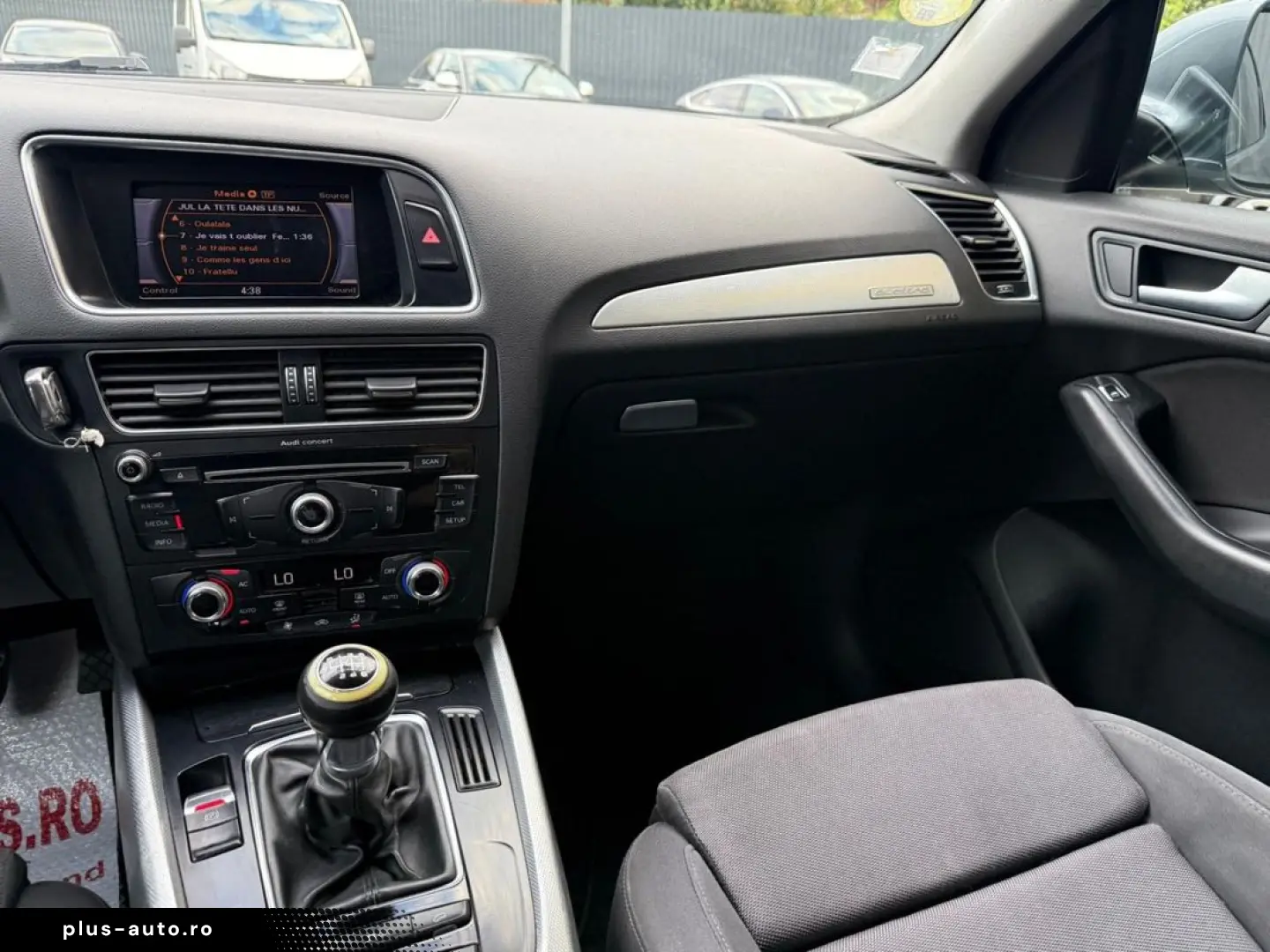 Audi Q5 2.0 TDI MANUAL    Vindem in Rate Avans Zero cu Bulet