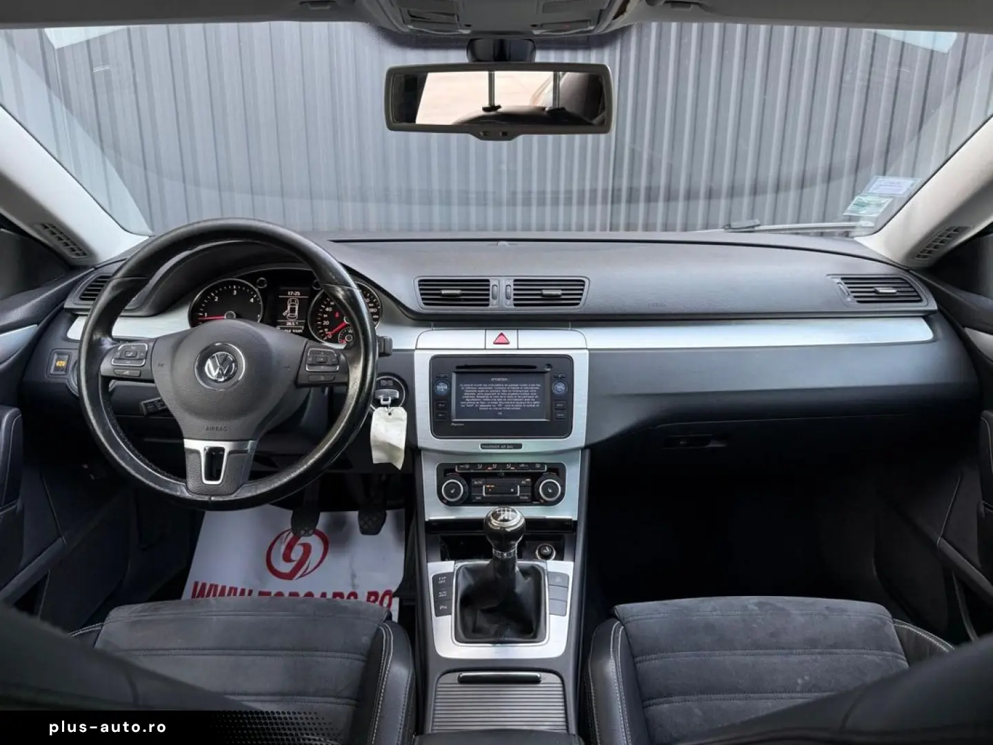 Volkswagen Passat-Cc