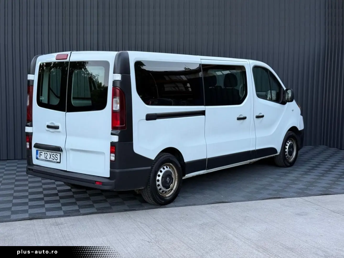 Renault Trafic 8 1    Vindem in Rate Avans Zero cu Buletinul