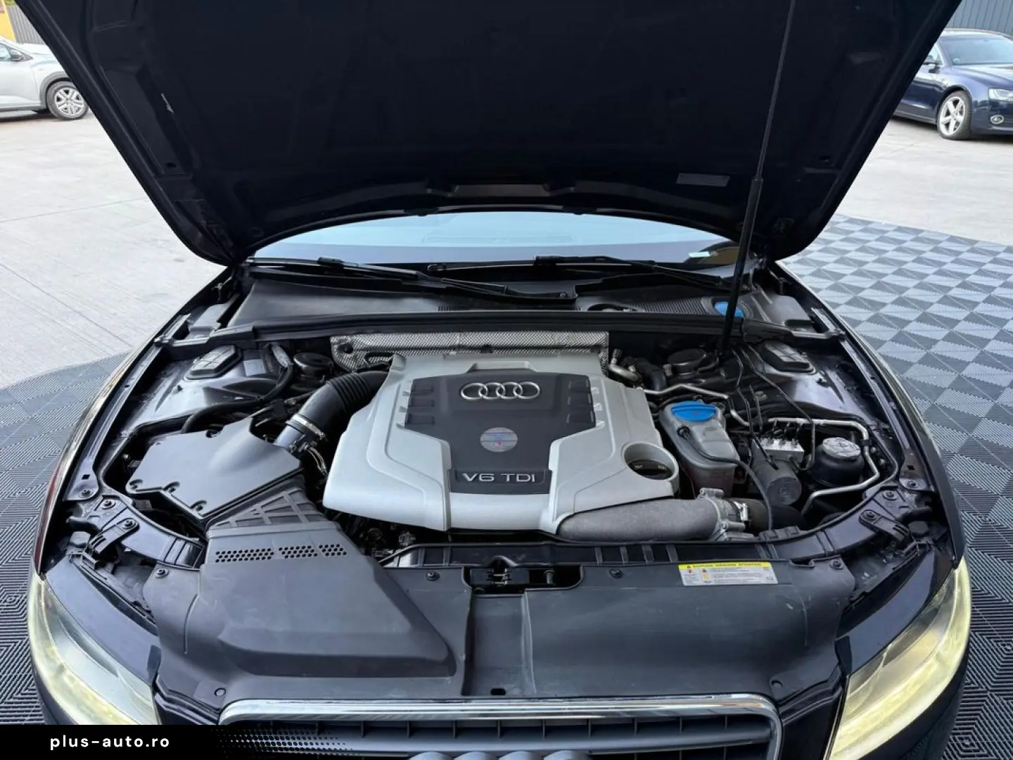 Audi A5 2.7TDI    Vindem in Rate Avans Zero cu Buletinul