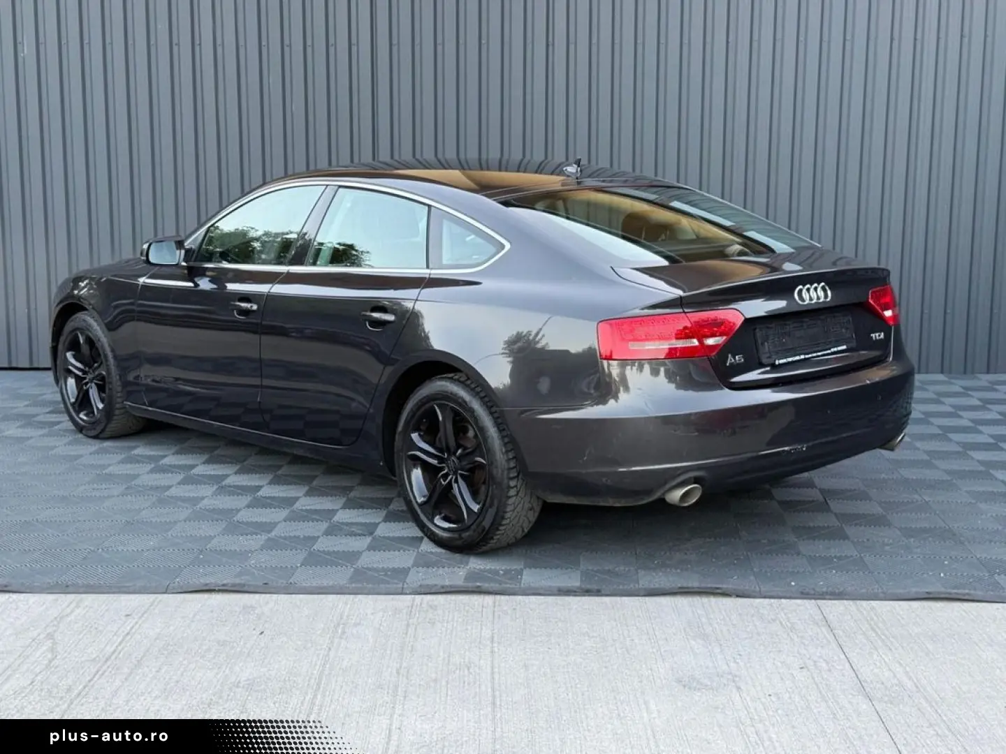 Audi A5 2.7TDI    Vindem in Rate Avans Zero cu Buletinul