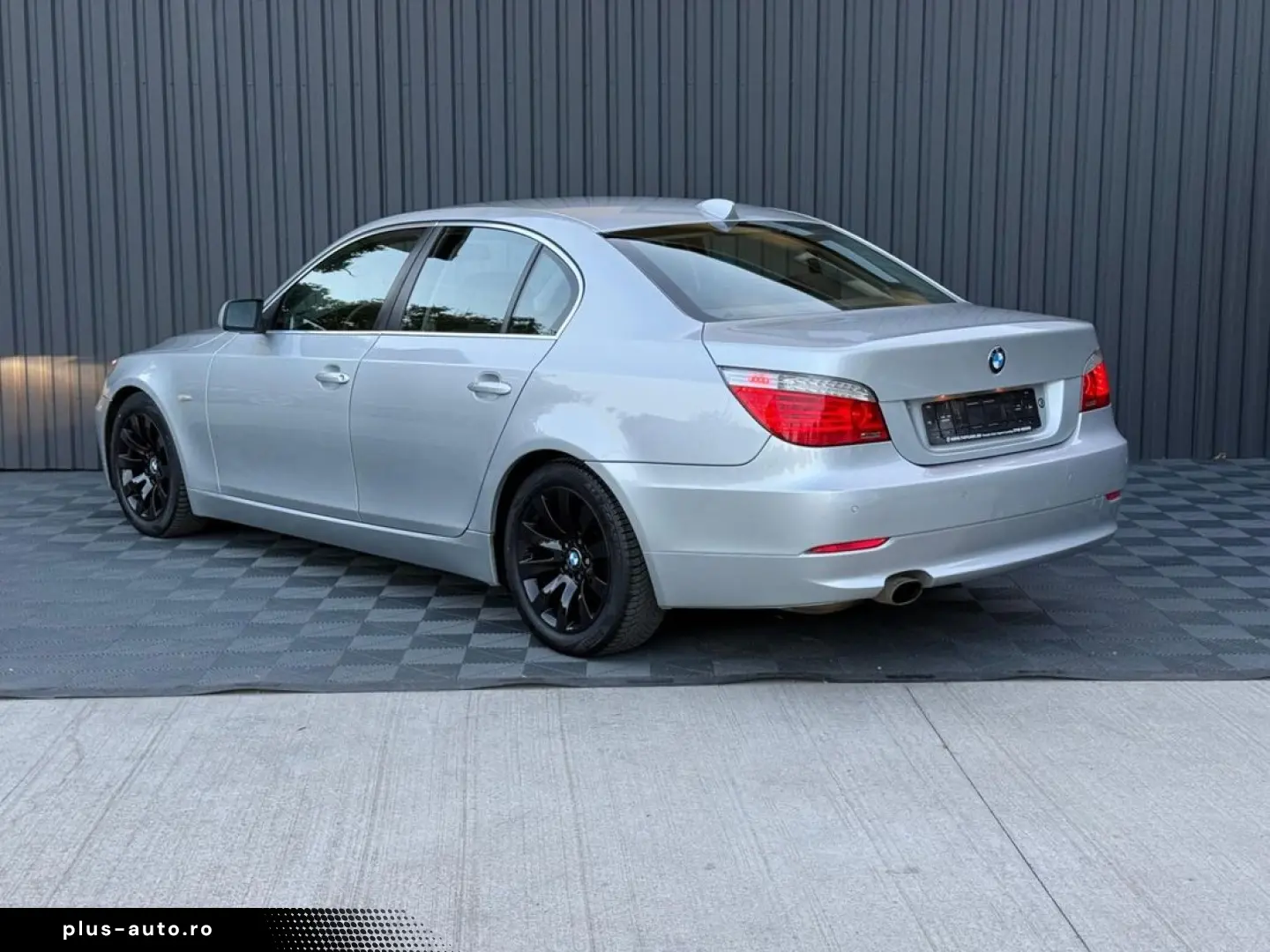 BMW Other 2010 — imagine 5