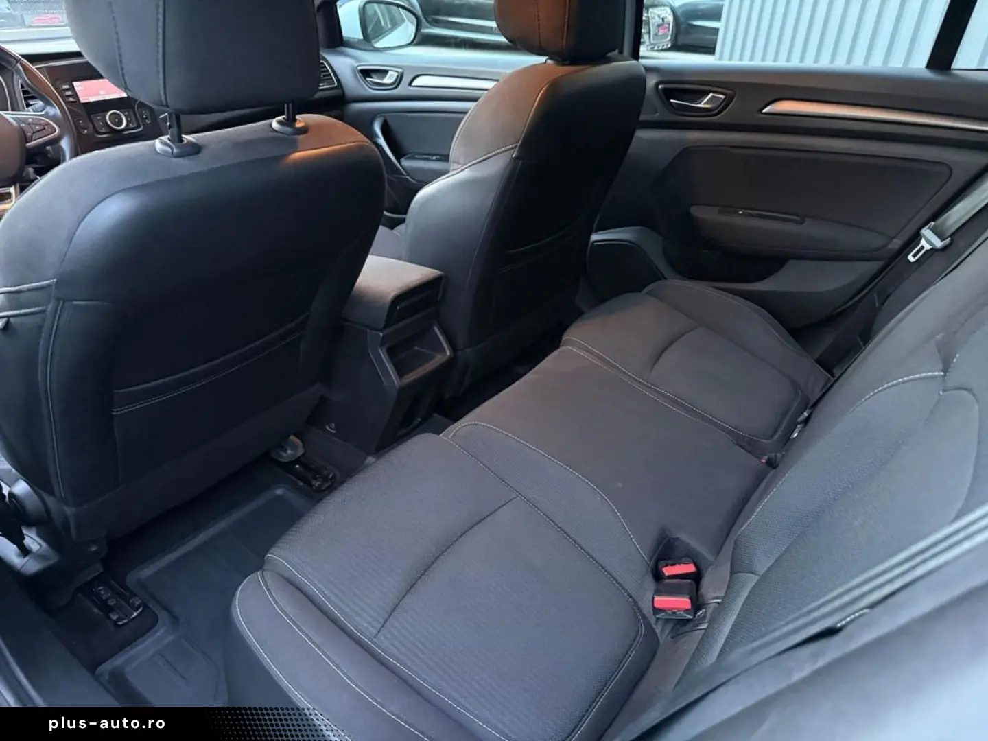 Renault Megane 1.0i    Vindem in Rate Avans Zero cu Buletinu