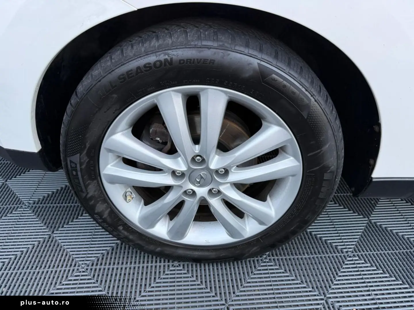 Hyundai ix35 2.0 CRDi4x4   Vindem in Rate Avans Zero cu Bule