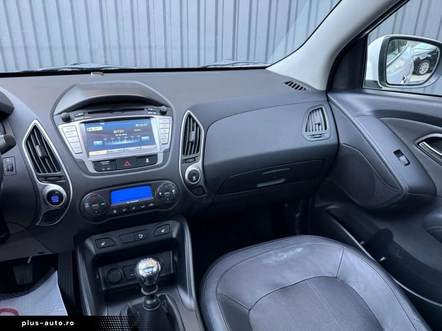 Hyundai ix35 2.0 CRDi4x4   Vindem in Rate Avans Zero cu Bule