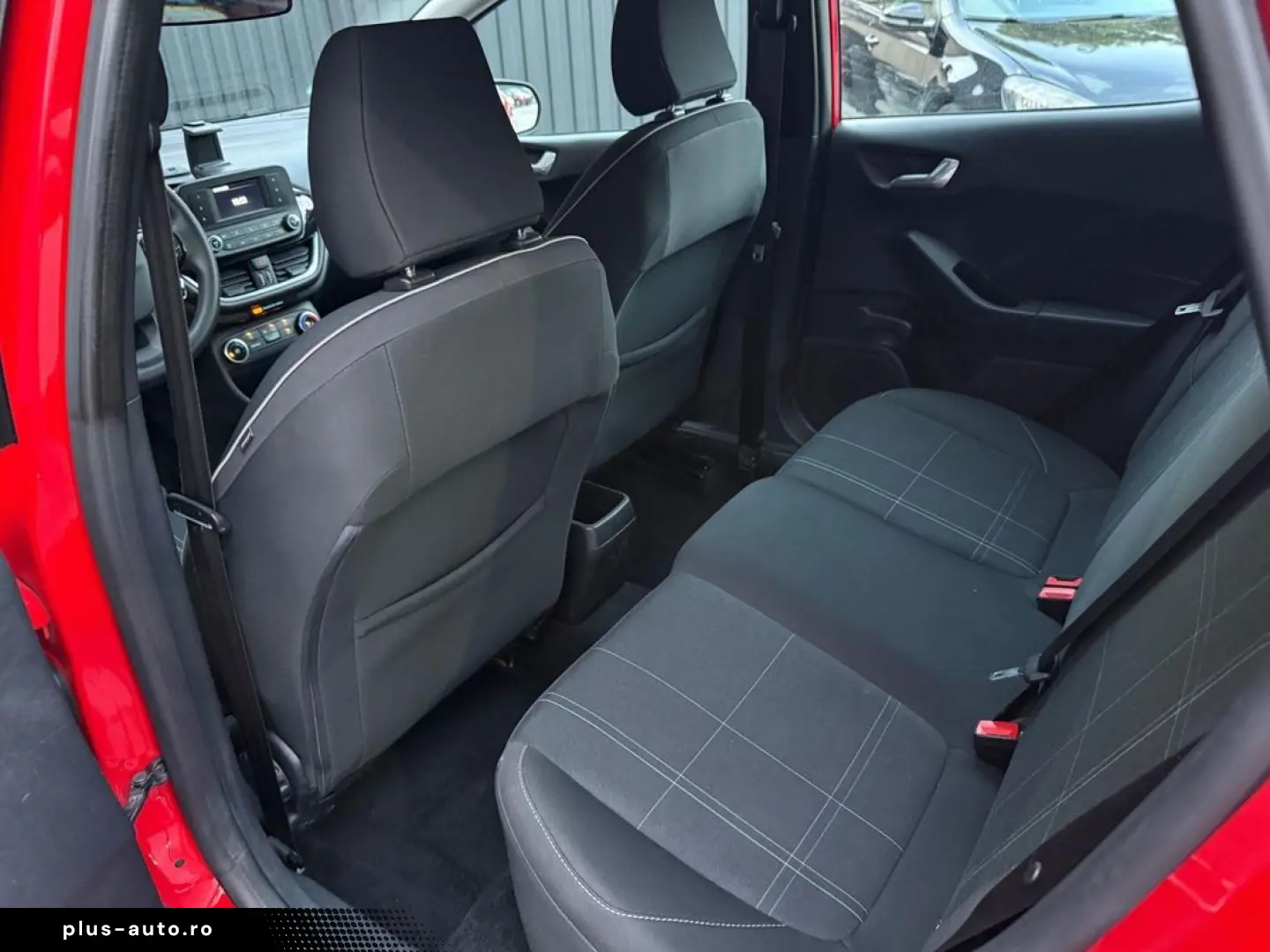 Ford FIESTA 1.0I    Vindem in Rate Avans Zero cu Buletinul