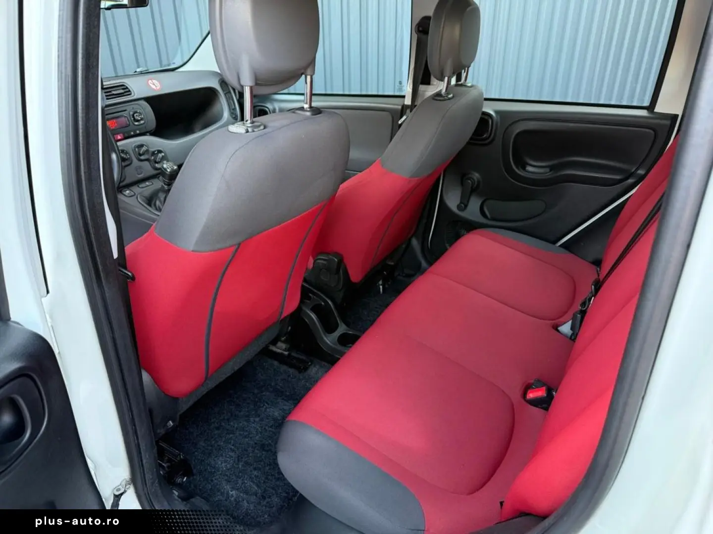 Fiat Panda 1.2i    Vindem in Rate Avans Zero cu Buletinul