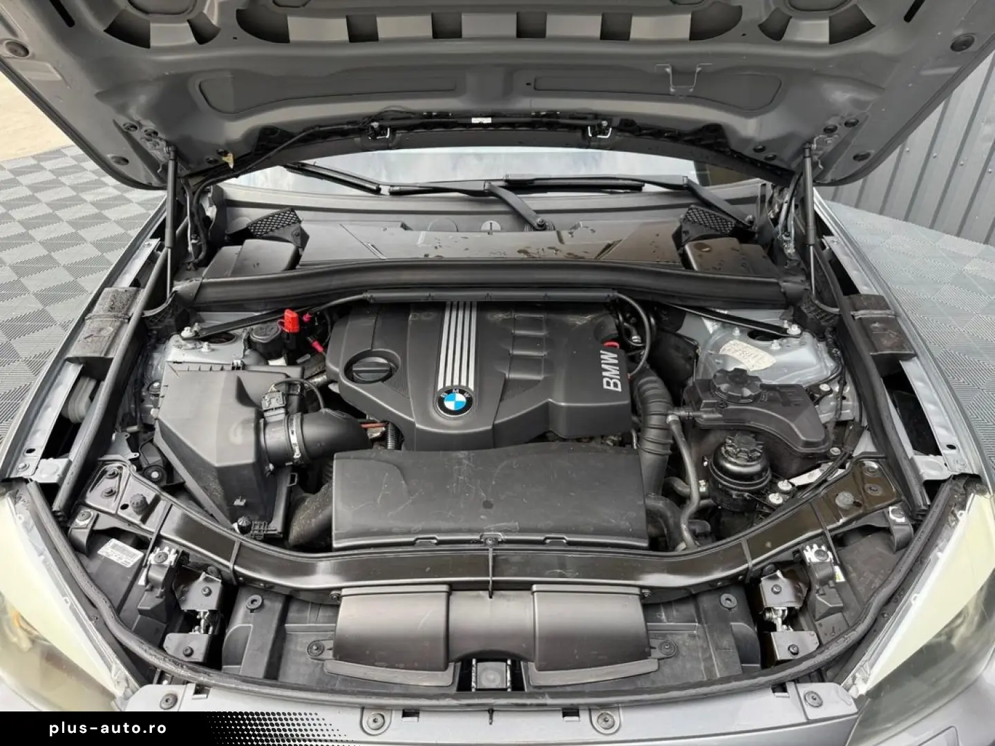 Bmw x1 xDrive 2.0d    Vindem in Rate Avans Zero cu Buletinul