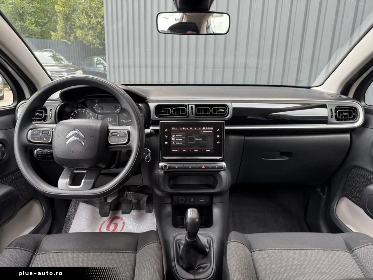 Citroen C3 1.2i    Vindem in Rate Avans Zero cu Buletinul
