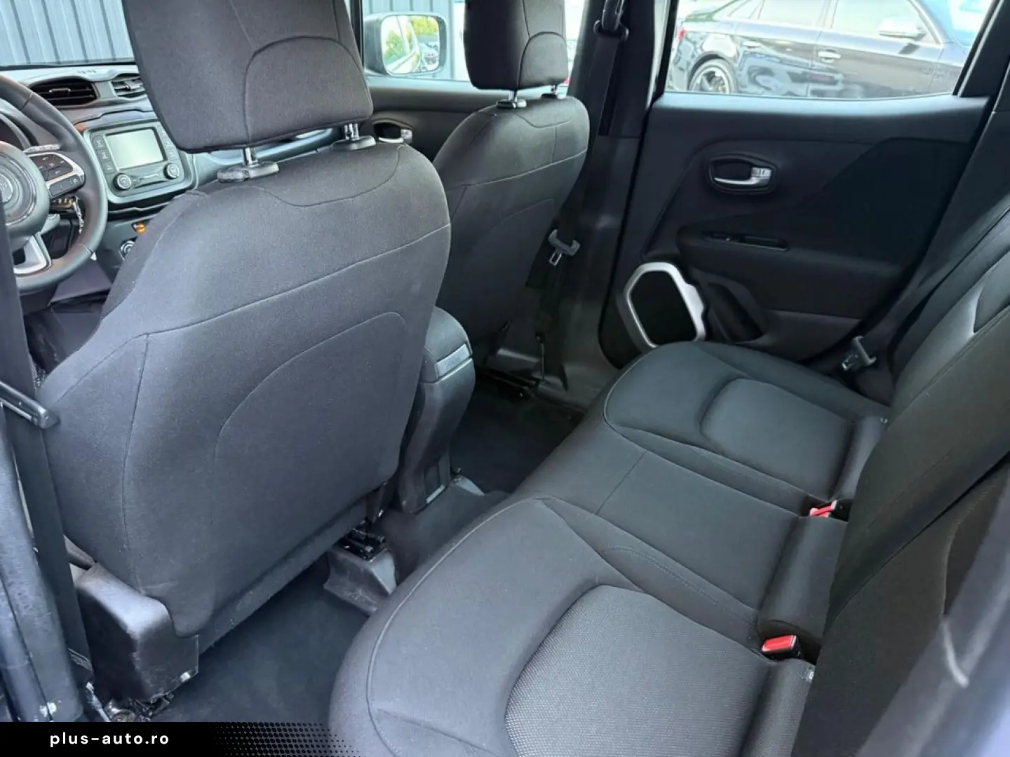 Jeep Renegade 1.0i    Vindem in Rate Avans Zero cu Buletinul