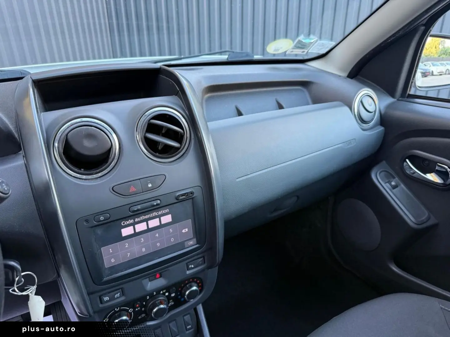 Dacia Duster 1.5dci    Vindem in Rate Avans Zero cu Buletinu