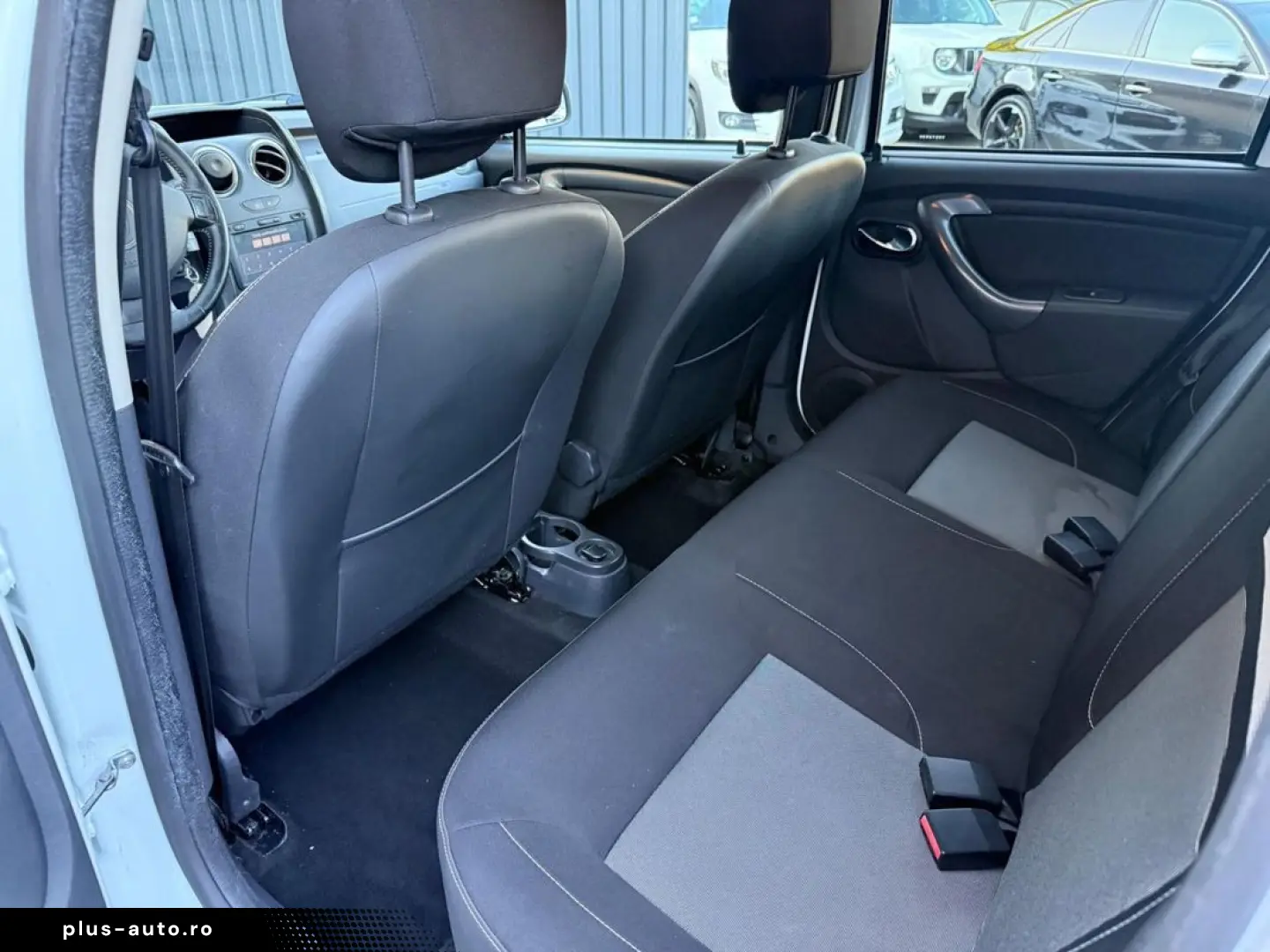Dacia Duster 1.5dci    Vindem in Rate Avans Zero cu Buletinu