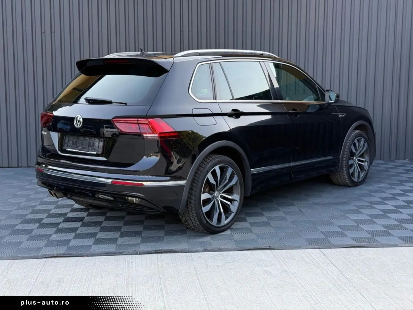 VOLKSWAGEN Tiguan 2019 — imagine 12