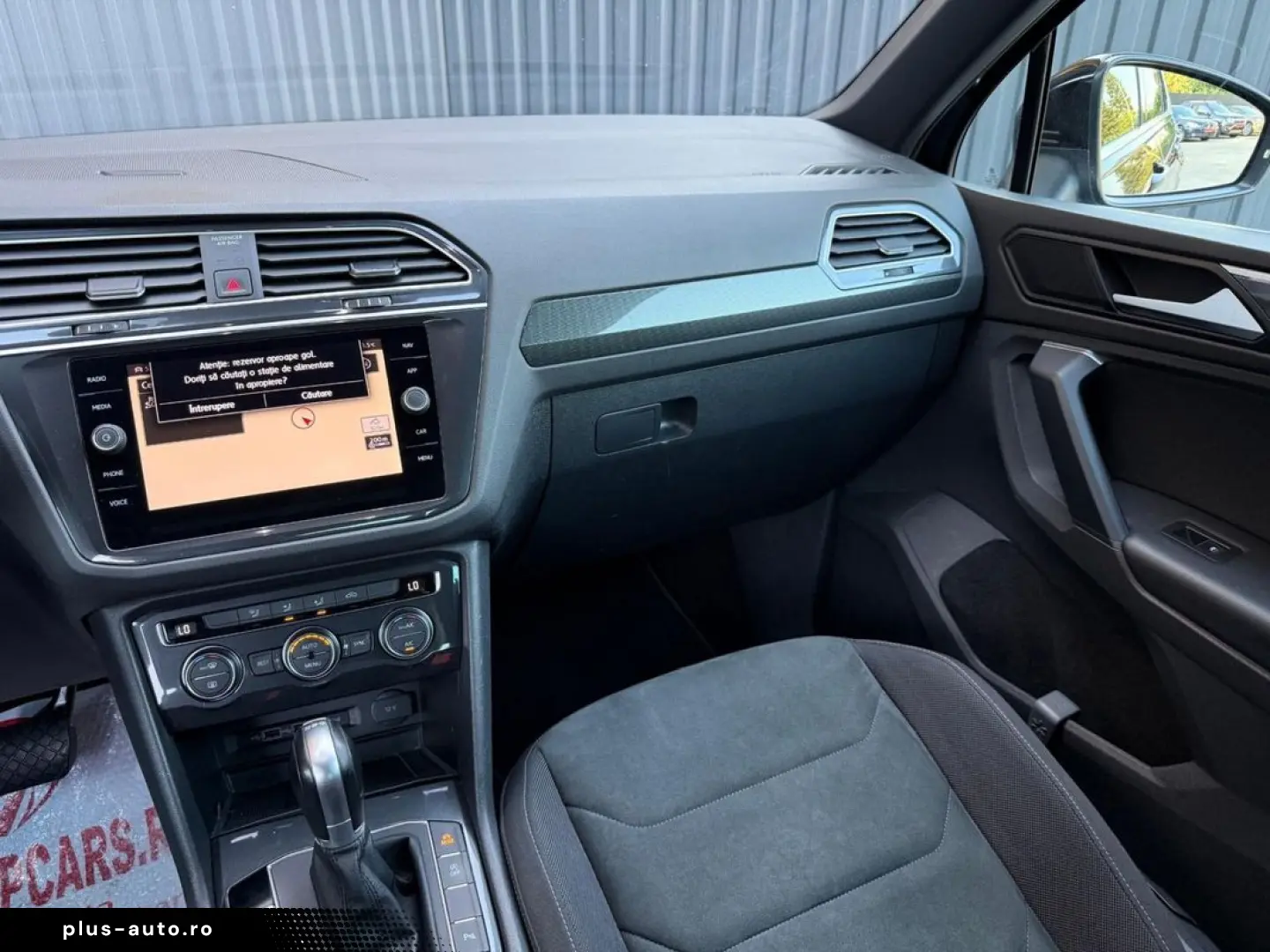 VOLKSWAGEN Tiguan 2019 — imagine 15