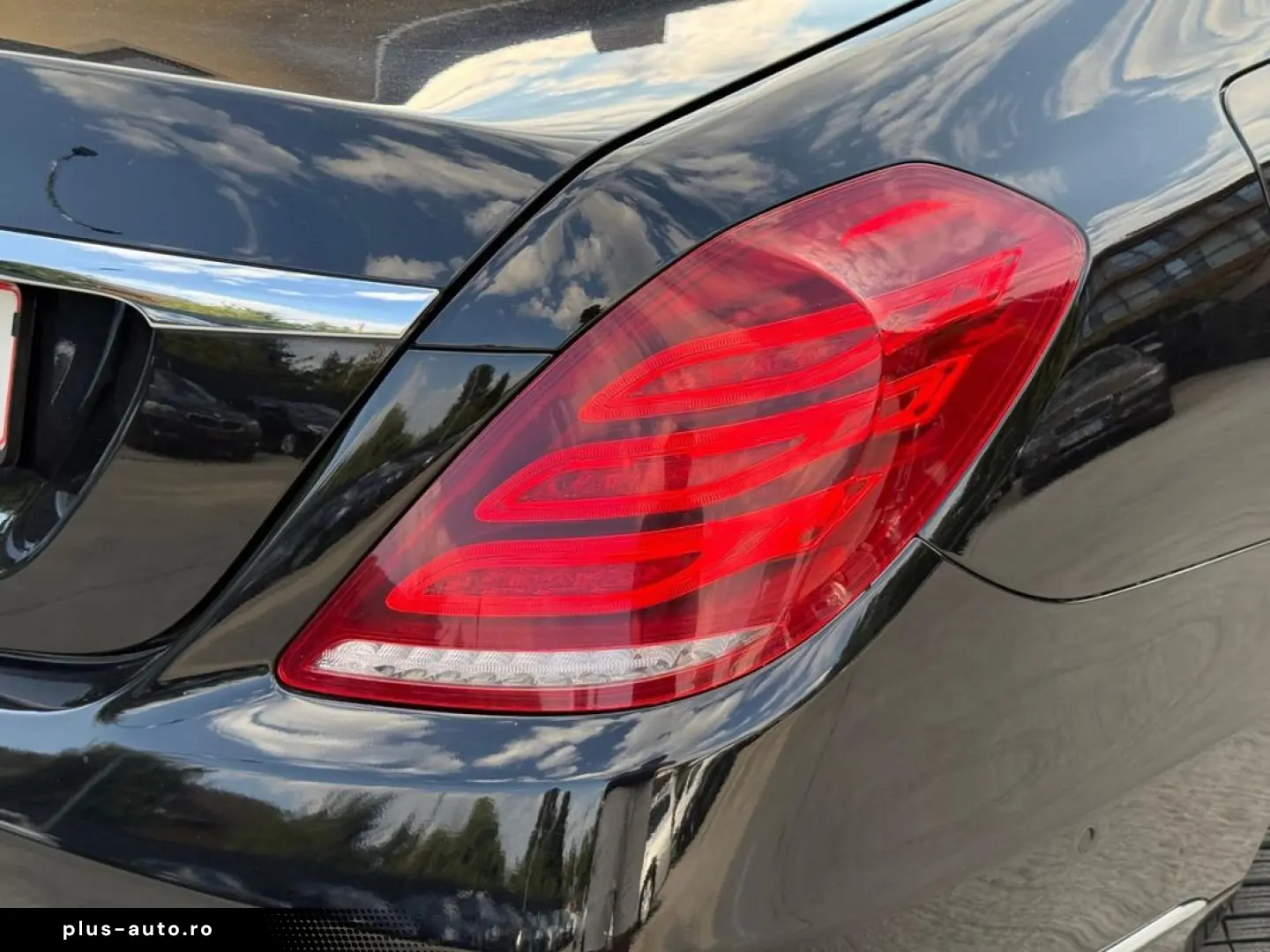 Mercedes-Benz S