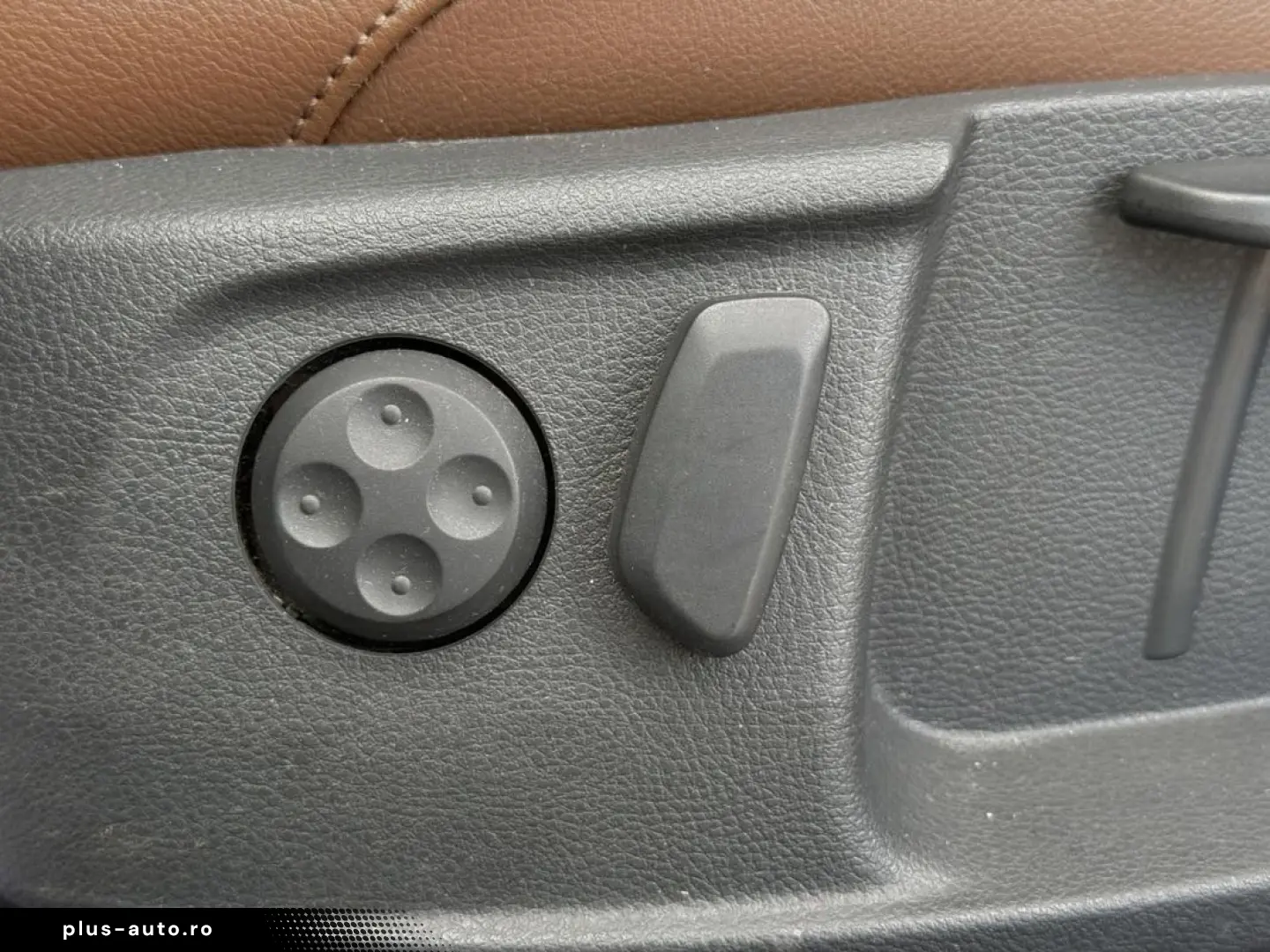 VOLKSWAGEN Passat 2012 — imagine 8
