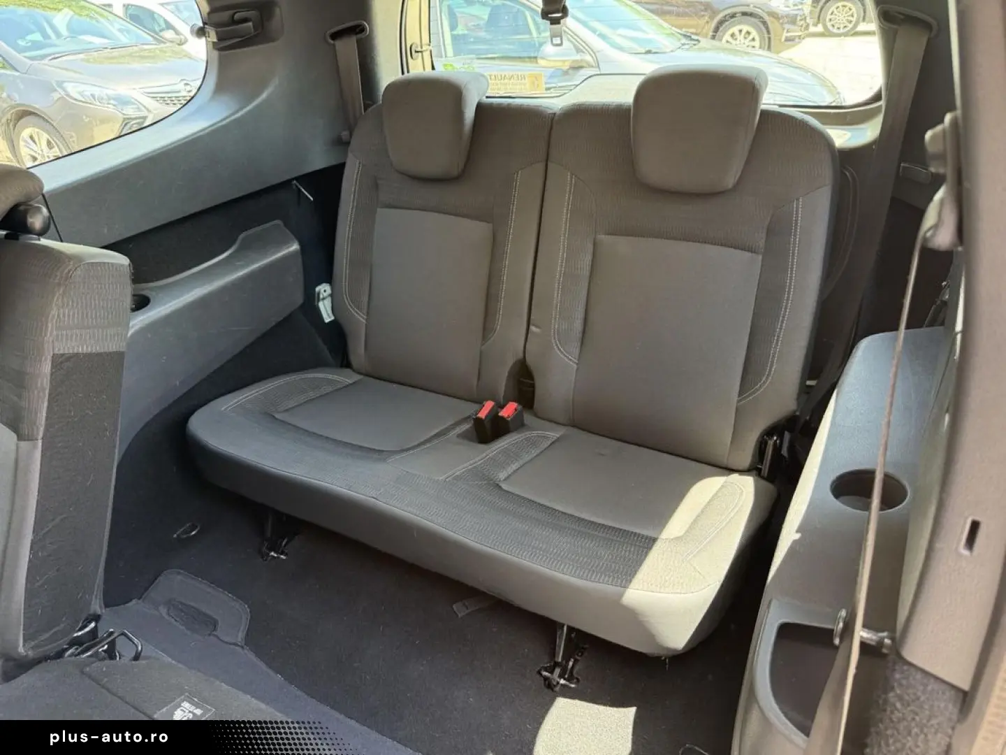 Dacia Lodgy 1.5dci 7 loc    Vindem in Rate Avans Zero cu Bul