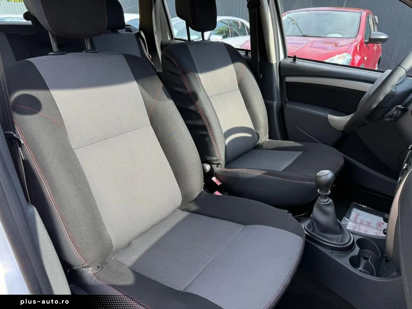 Dacia Duster 1.5dci    Vindem in Rate Avans Zero cu Buletinu