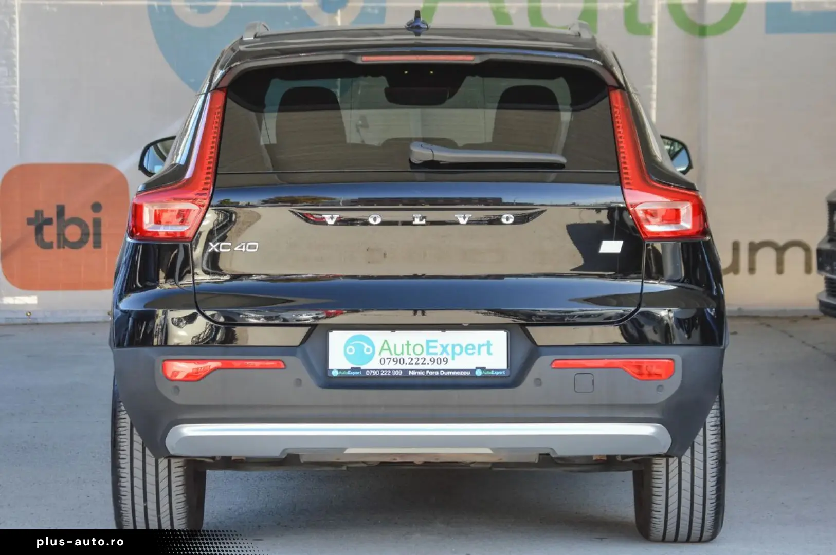 2023 Volvo XC-40 T5 Recharge Inscription Plug In Hybrid Benz