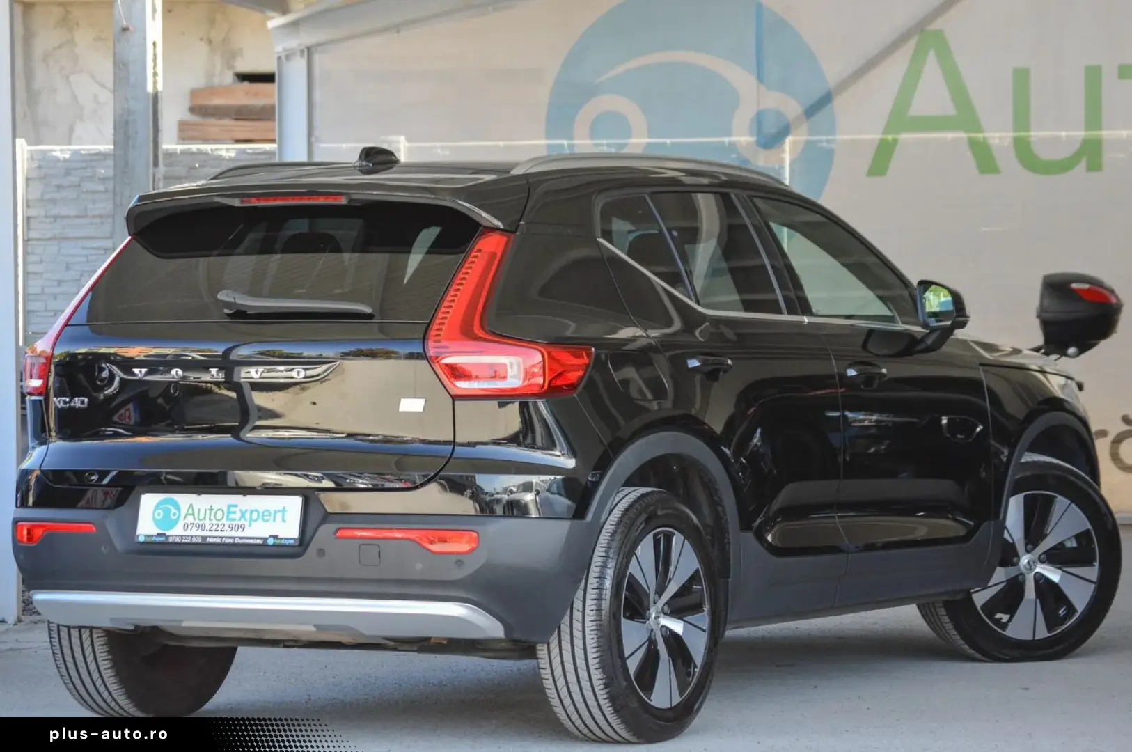 2023 Volvo XC-40 T5 Recharge Inscription Plug In Hybrid Benz